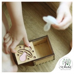 Boîte à tétine en bois